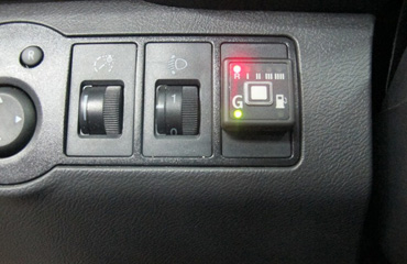 Autog�zes iek�rtu jaut�jumi
Piesl�g�ana pie OBD-II un kondens�ts balon�